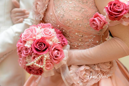 ピンクのカラードレスにおすすめのプリザーブドフラワーブーケの色合い7種類＆37点ブーケ紹介♡